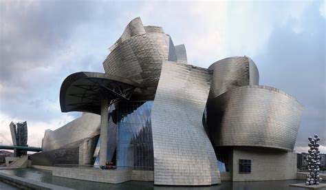 Guggenheim Museum Bilbao - Frank Gehry