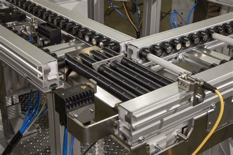 Pallet Pusher - Dorner Conveyors - Conveying Systems and Manufacturing