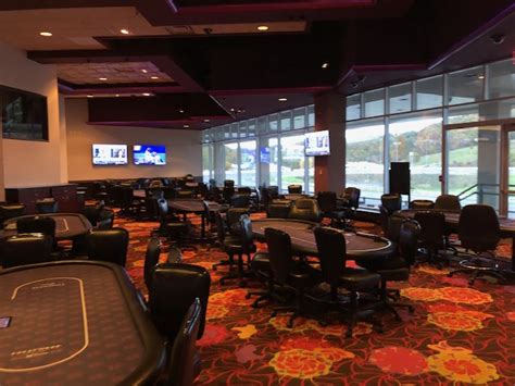 Hollywood Casino at the Meadows Poker Room Review