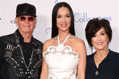 Katy Perry Supported by Her Parents on the Red Carpet — See Photos!