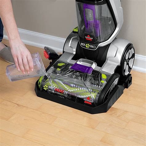 BISSELL ProHeat 2X® Revolution® Pet Pro Carpet Cleaner 22837