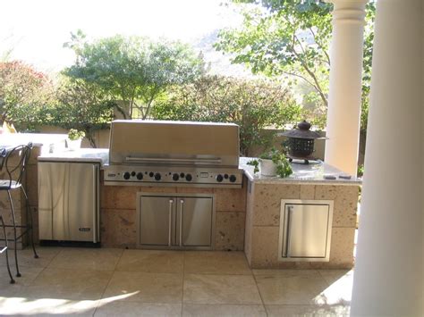 Modern Outdoor Kitchen Sets | AAA Masonry and Home Remodeling