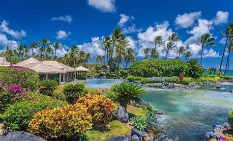 10 Best Hawaii Resorts to Visit in 2024 — Must-Visit Resorts in Hawaii