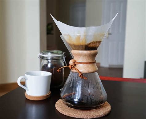 The 6 Best Coffee Makers for Pour Over Coffee - Craft Coffee Guru