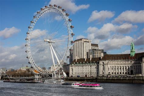 Book tickets for the London River Thames Cruise | The London Eye