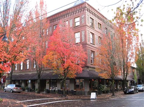 McMenamins Hotel Oregon | McMinnville Oregon | Real Haunted Place