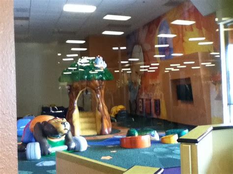 La Fitness Kids Club Hours - FitnessRetro