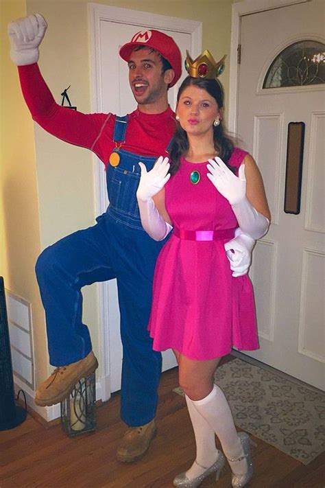 Couples Halloween Costumes: 60 Unique Halloween Costume Ideas for 2023 ...