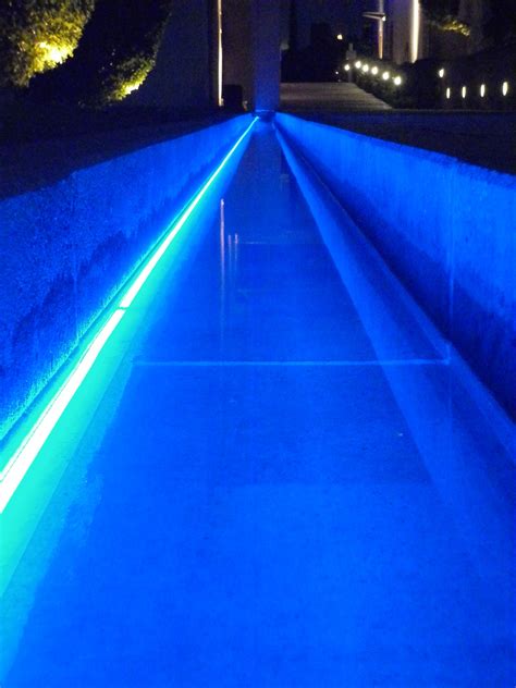 Linear pool lighting with Barthelme underwater LED strips | Swimming ...