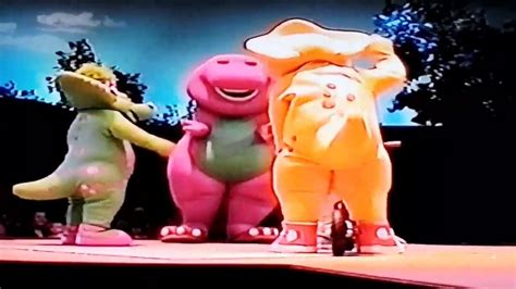 Barney Live, A day in the park with Barney the Dinosaur, Beebop & B.J ...