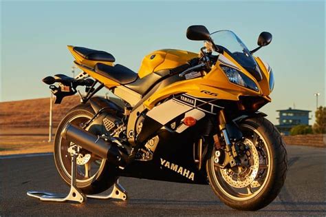 Yamaha YZF-R6 Specs 2006-2016 (Third Generation) | RunThaCity