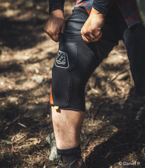 4 MTB Knee Pads, From Minimal to Full-On, Summer Tested - Singletracks ...