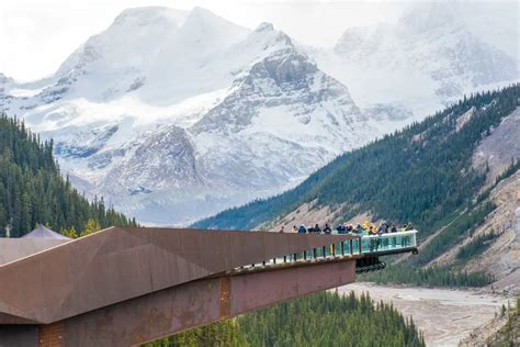 20 Things to KNOW about the Columbia Icefield Skywalk