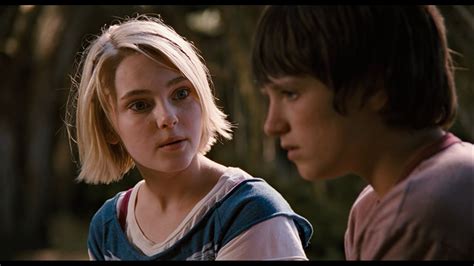 Bridge to Terabithia images Screen Shot - Leslie Focuses on Jess ...