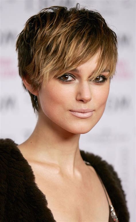 20 Popular Short Hairstyles with Bangs