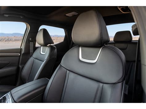 2023 Hyundai Santa Cruz: 48 Interior Photos | U.S. News