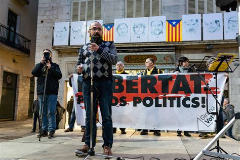 Trial of Catalonia independence leaders on Behance