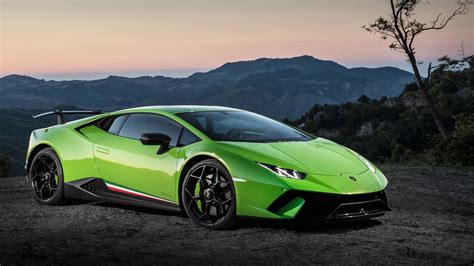 Lamborghini Huracan Performante (2017) review | CAR Magazine