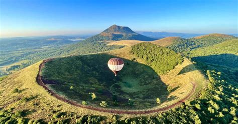 A ballooning experience in the Puy de Dôme in Auvergne