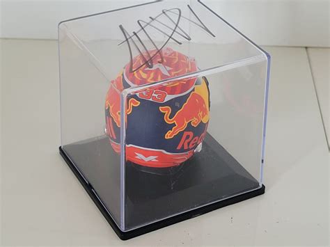 Max Verstappen signed helmet, 1/5 scale, season 2017, RedBull F1 ...