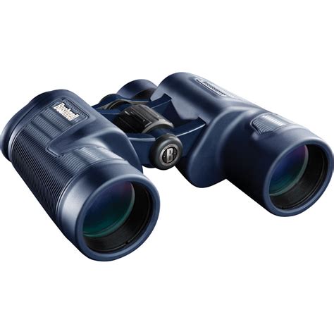 Notable features of compact binoculars