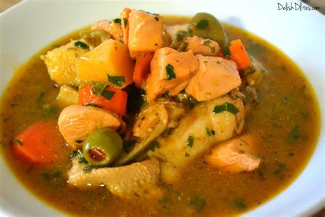 Pollo Guisado (Puerto Rican Chicken Stew) | Delish D'Lites