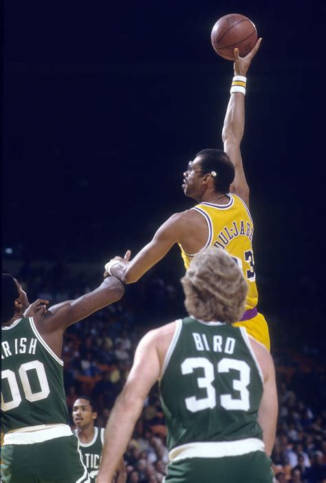 Kareem Abdul-Jabbar’s skyhook shot, reviewed - SBNation.com