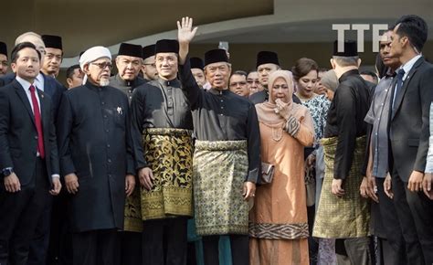 Muhyiddin meets all Perikatan Nasional leaders – The Third Force