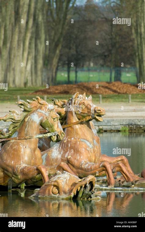 Fountains at Versailles Palace Paris France Stock Photo - Alamy