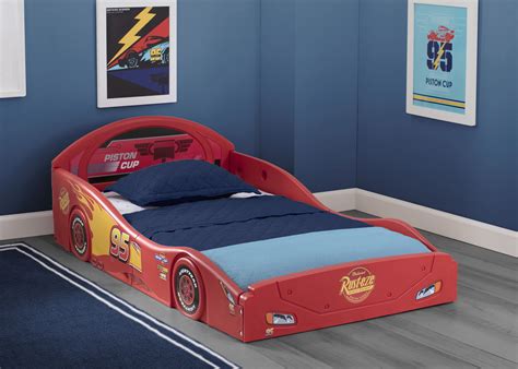 Disney Pixar Cars Lightning McQueen Plastic Sleep and Play Toddler Bed ...