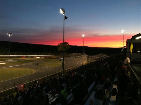 Stafford Motor Speedway Releases 2014 Racing Schedule