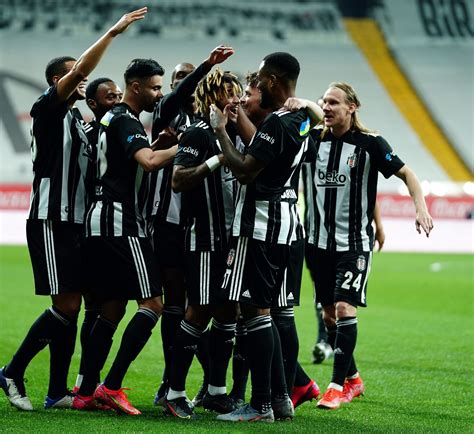 Beşiktaş only a week away from clinching Süper Lig title | Daily Sabah