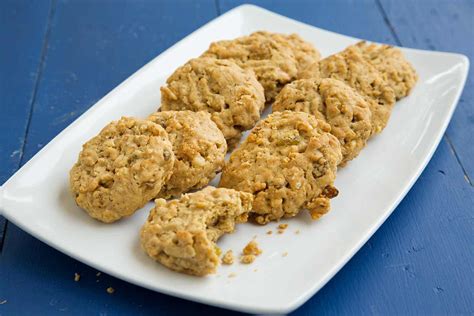 Low Sugar Oatmeal Cookies Recipe - Chef Dennis