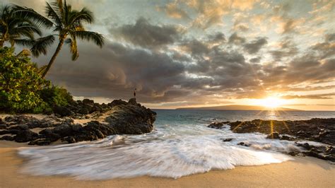 Top 5 Best Beaches to Watch a Sunset on Maui — HAWAII PHOTOGRAPHY TOURS