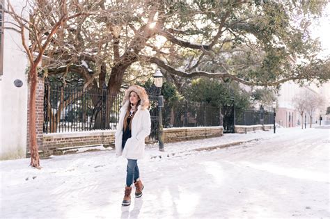 Snow In Charleston - Gal Meets Glam