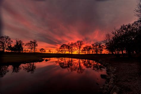 Sunset over Lake Windsor Country Club - Windsor WI [6240x4160][OC ...