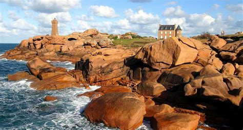 Discover la cote de granit rose in Brittany - The French Traveler