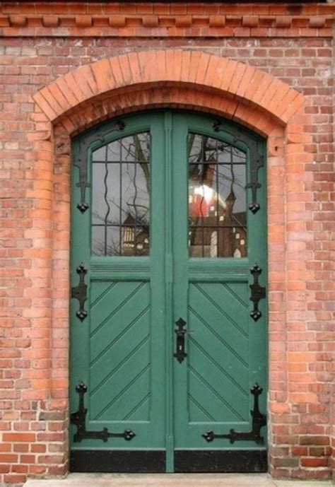 30+IMPRESS PAINTED EXTERIOR DOOR IDEAS WITH GREEN COLORS | Green front ...