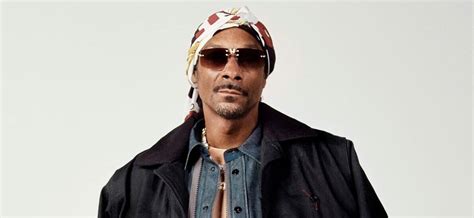 Snoop Dogg Breaks Silence On Death Of His Brother, Two Years After Mom ...