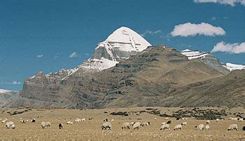 Mount Kailash Trek, Kaliash Tour, Kailash pilgrimage Tour : Tibet Tour ...