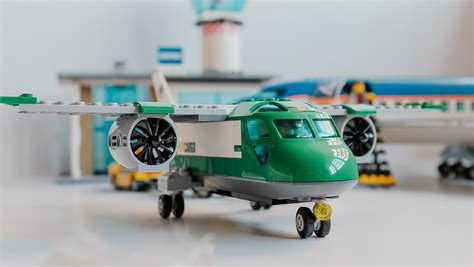 Geek Review: LEGO City Airport Cargo Plane 60101 | Geek Culture