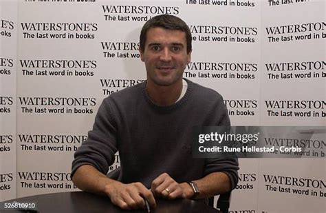 84 Roy Keane The Autobiography Photos & High Res Pictures - Getty Images