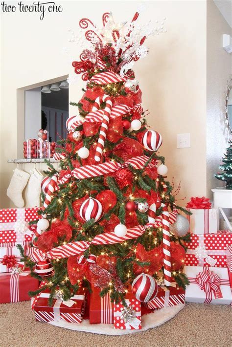 Red and White Christmas Tree - Decorating Ideas | White christmas tree ...