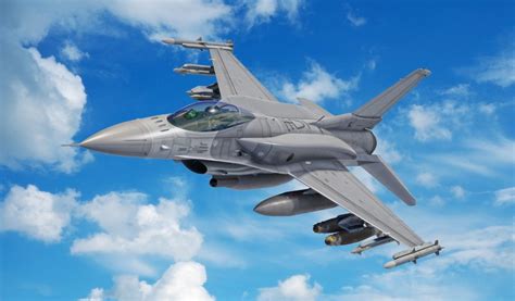 'Guess Who's Back': Lockheed Rolls Out Brand-New F-16 Block 70/72 ...