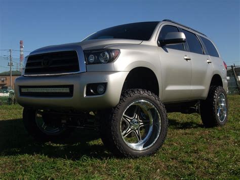 Toyota Sequoia 10-12 Inch 2008 -2019 Suspension Lift Kit