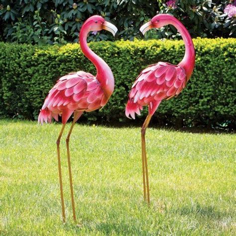 51 Garden Statues To Add An Artistic Touch To Your Outdoor Decor ...