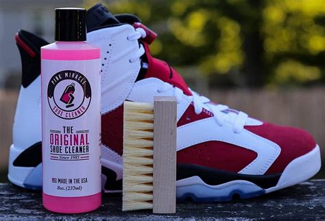 Best Sneaker Cleaning Kits in 2021 – Top 7 ranking - Trustorereview