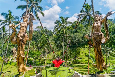 Swing, Dine and Drink: Cretya Lite Opens in Ubud