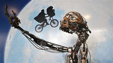 E.T. : la figurine articulée de l'extraterrestre est partie pour 2,6 ...