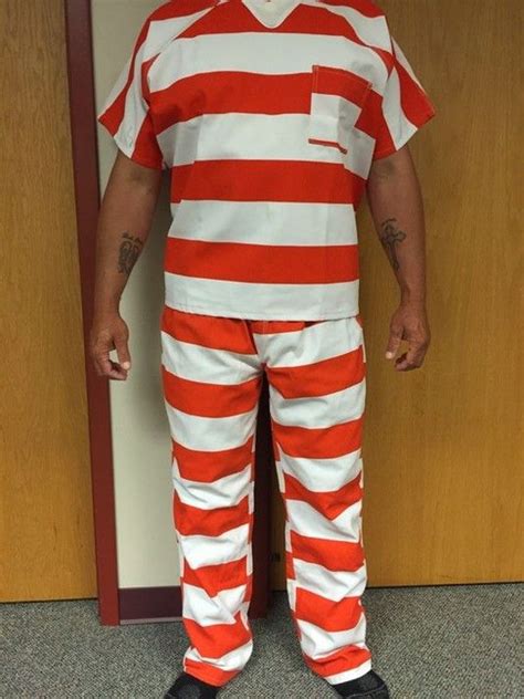 Stearns County Jail adds color, stripes to inmate uniforms